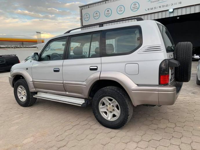 Toyota prado 2000