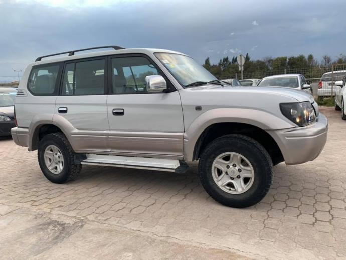 Toyota prado 2000