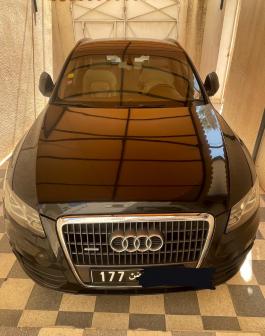 Audi Q5 Quattro 2.0L Diesel – Modèle 2010 – Boite Auto - Excellent état